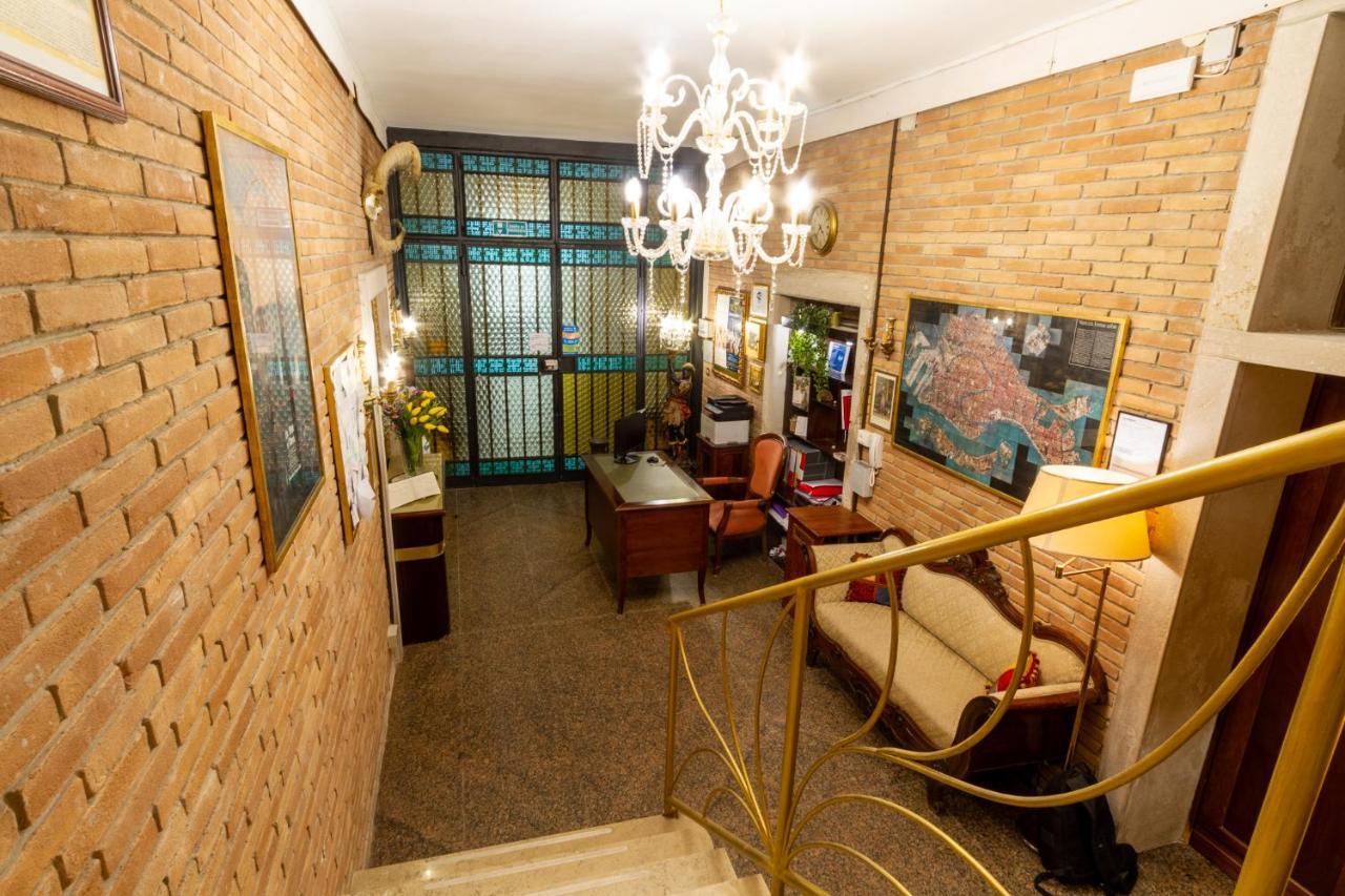 Art Dreams Apartment Dimora Casanova Velence Kültér fotó